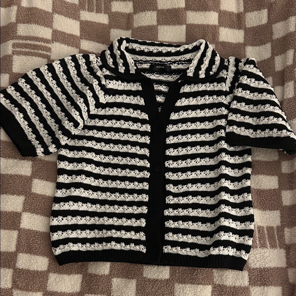 Black and White Striped Crochet SS Cardigan